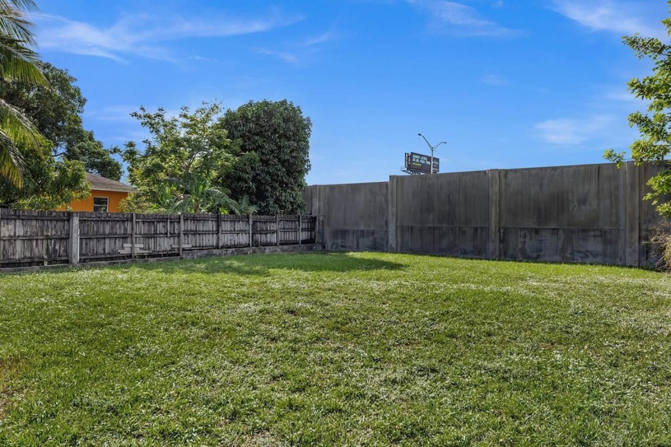 2 Bdrm Modern House Mins From Beach & Casino Hb1 Hallandale Beach Exterior foto